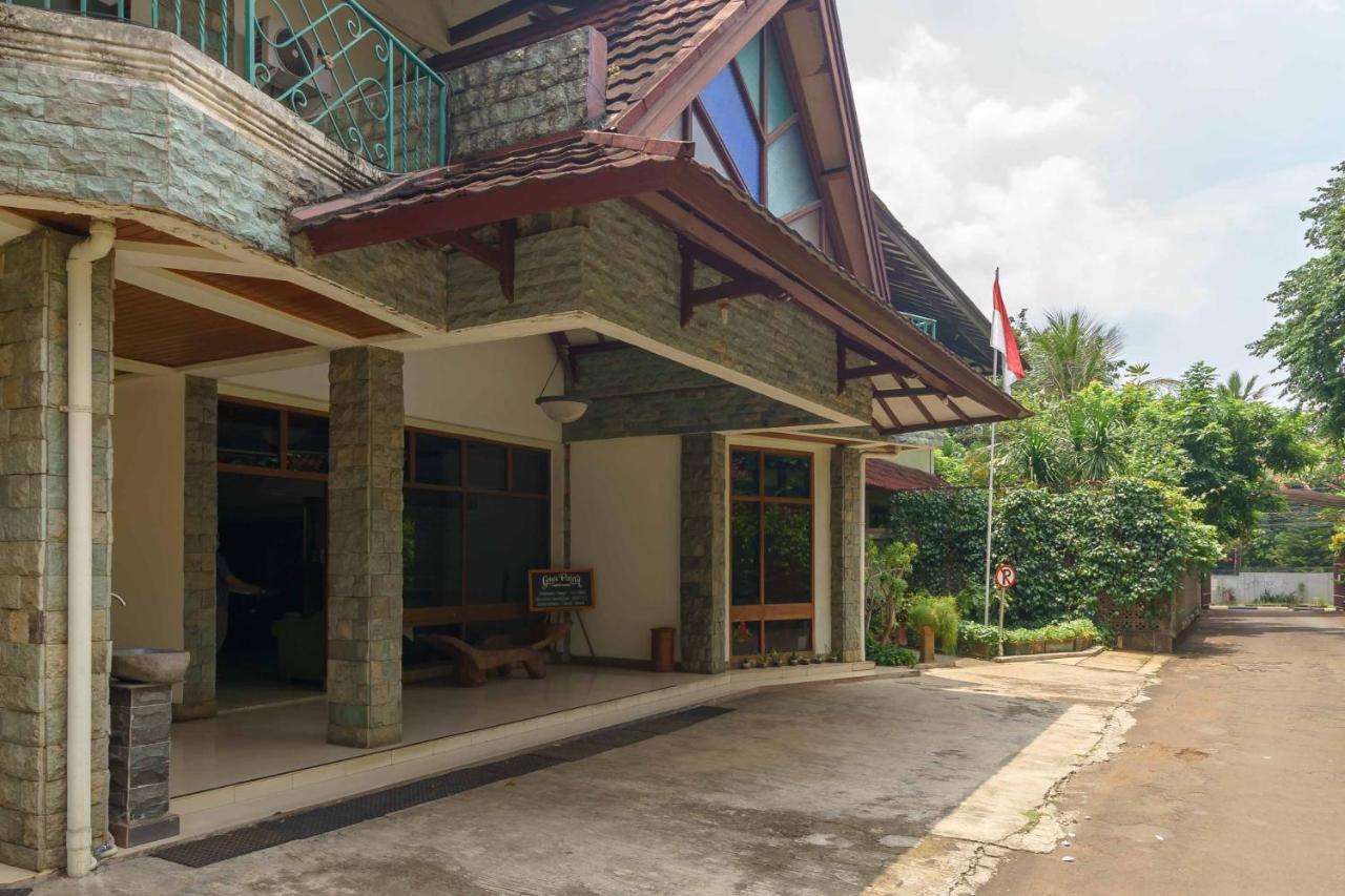 Reddoorz Plus Near Kemang Raya Джакарта Екстериор снимка